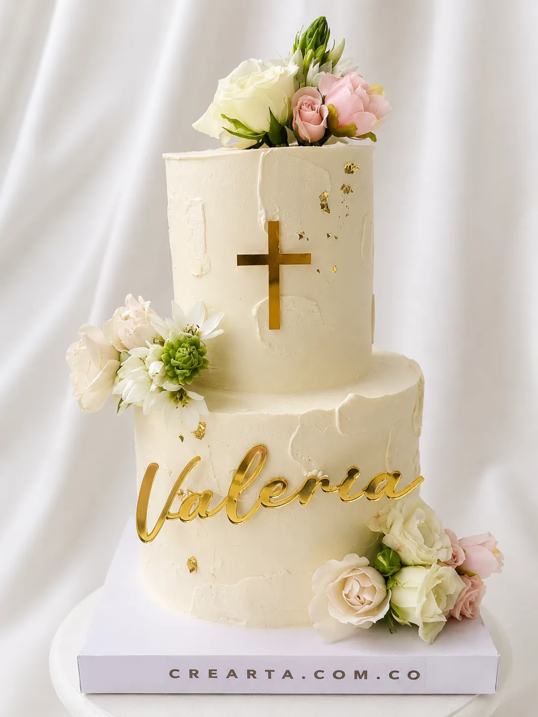 Torta Primera Comunión con topper 2 pisos